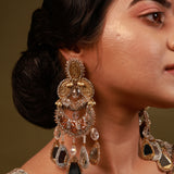 Izra Danglers
