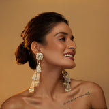 Audrey pearl long Danglers