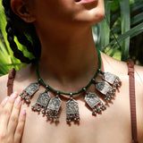 Nomada necklace green