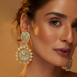 Daisy (Lime yellow pearl earrings)