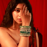 Emerald pearl handcuff