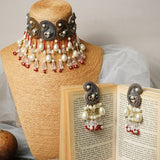 Evelyn paisley Necklace set with studs